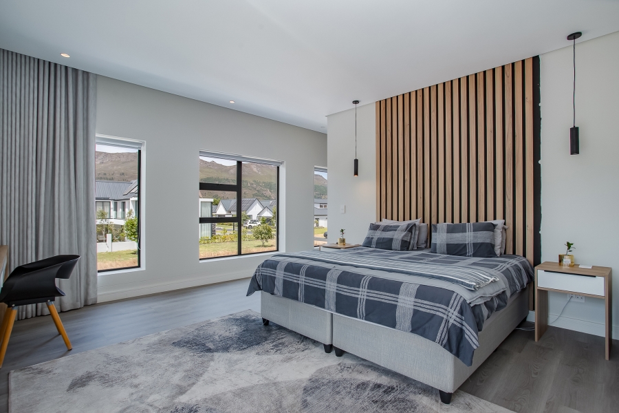 6 Bedroom Property for Sale in Pearl Valley at Val de Vie Western Cape